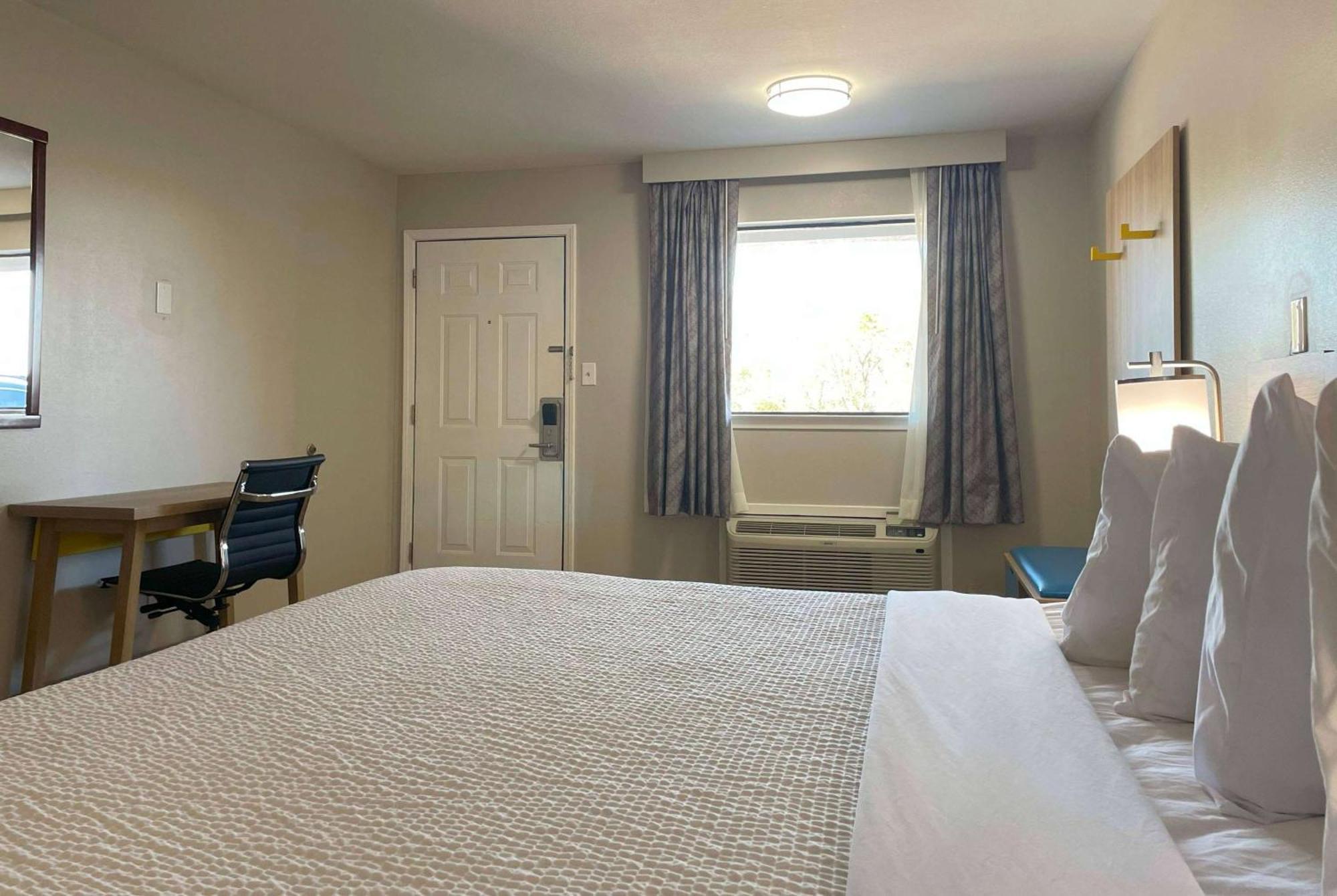 Days Inn By Wyndham Temple Buitenkant foto